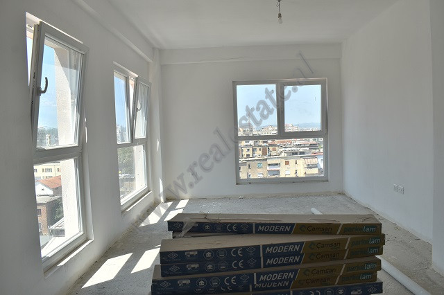 Apartament 1+1 per shitje tek Kompleksi Aura ne Tirane